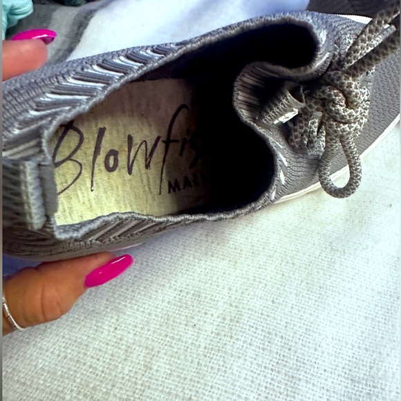 Blowfish Slip-On smeakers - Picture 4 of 5